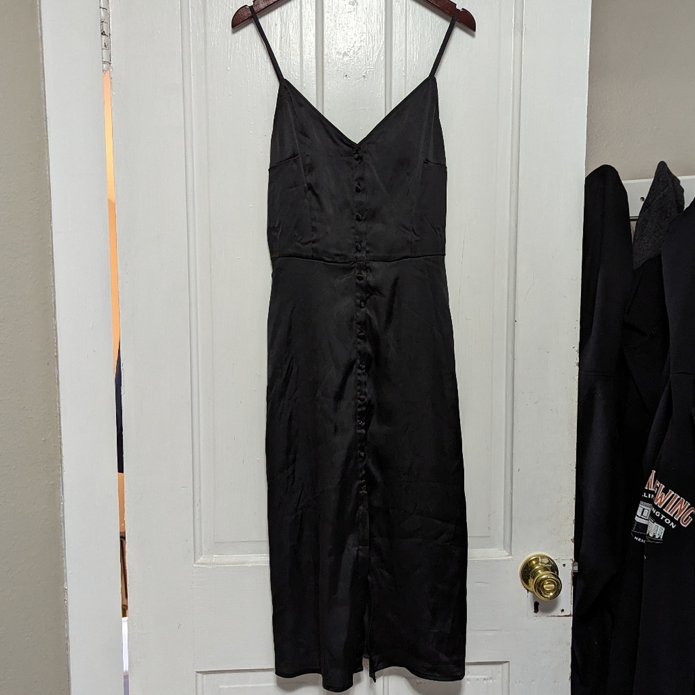 Abercrombie black silky midi dress size small